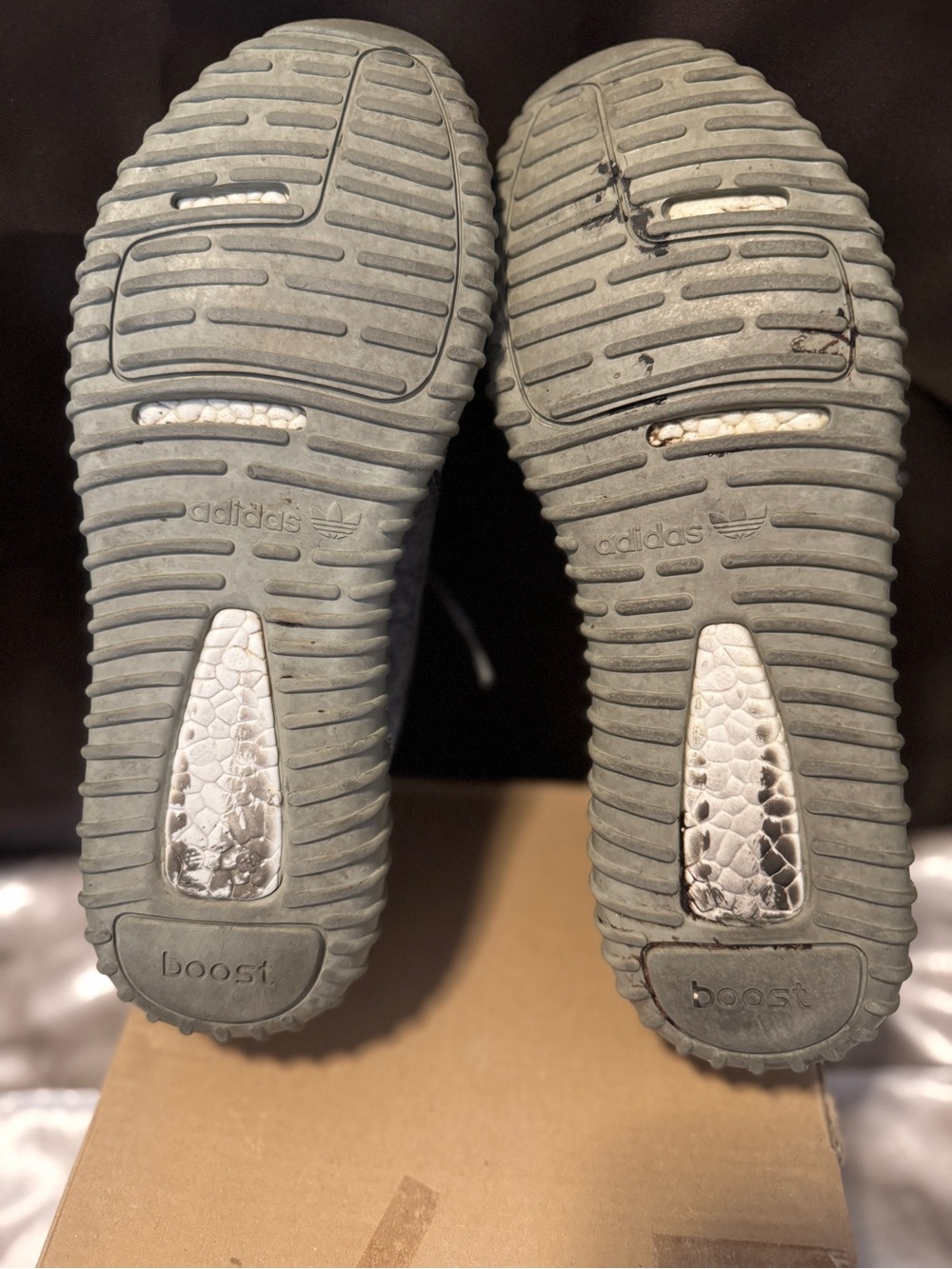 Yeezy boost 350 Moon Rocks - Picture 6 of 6